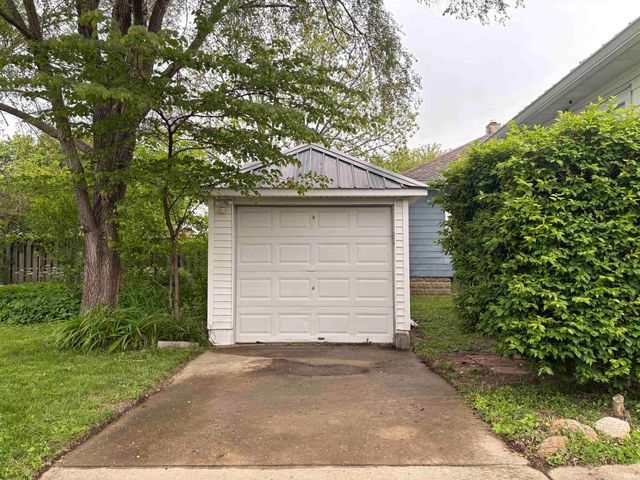 826 S 18th Street, Lafayette, IN 47905
