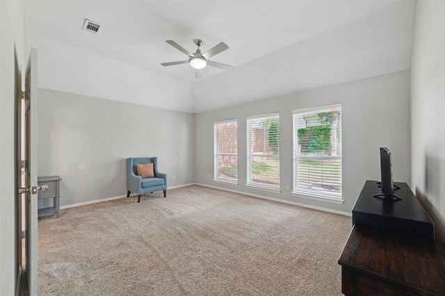 3402 Blue Forest Drive, Arlington, TX 76001