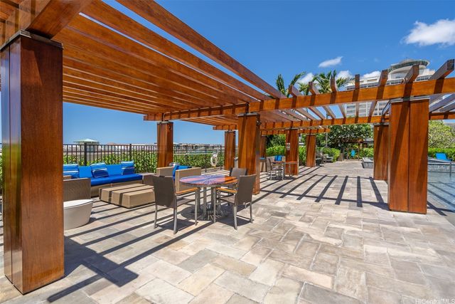 1555 Kapiolani Boulevard 900, Honolulu, HI 96814