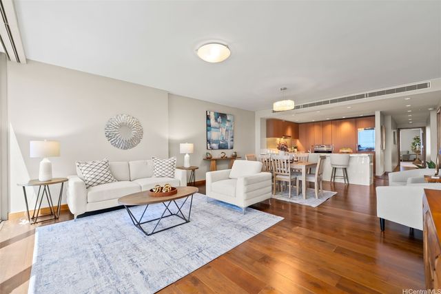 1555 Kapiolani Boulevard 900, Honolulu, HI 96814