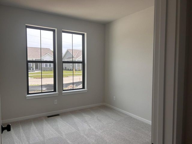 9569 S Sophia COURT, Franklin, WI 53132