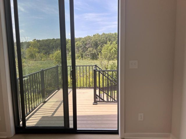 9569 S Sophia COURT, Franklin, WI 53132