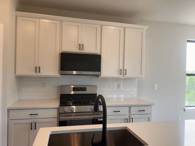 9569 S Sophia COURT, Franklin, WI 53132