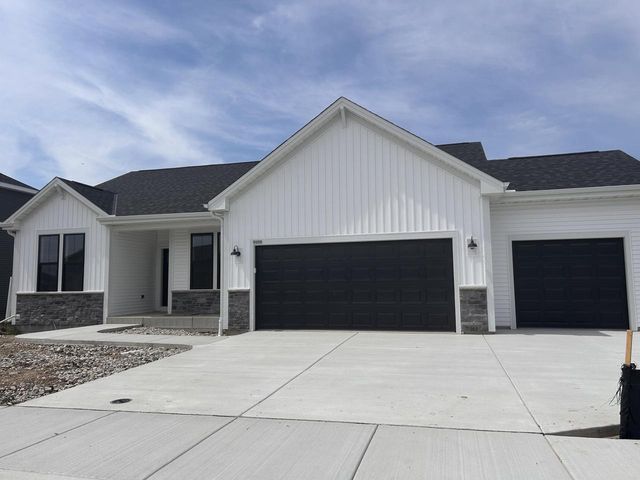 9569 S Sophia COURT, Franklin, WI 53132