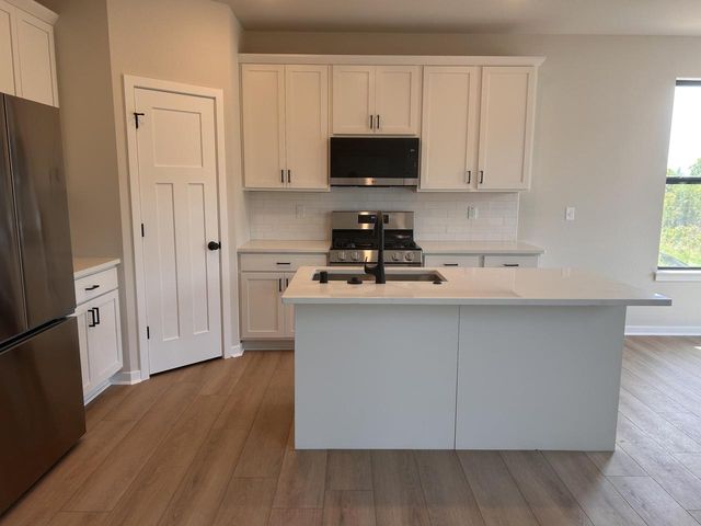 9569 S Sophia COURT, Franklin, WI 53132