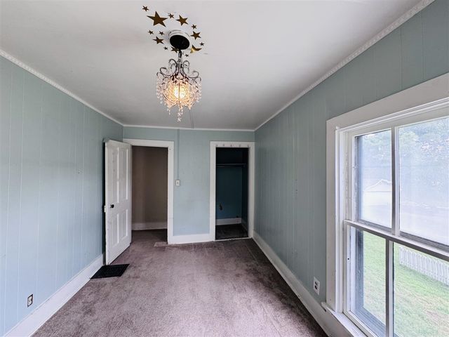 37 N Lincoln Avenue, Niles, MI 49120