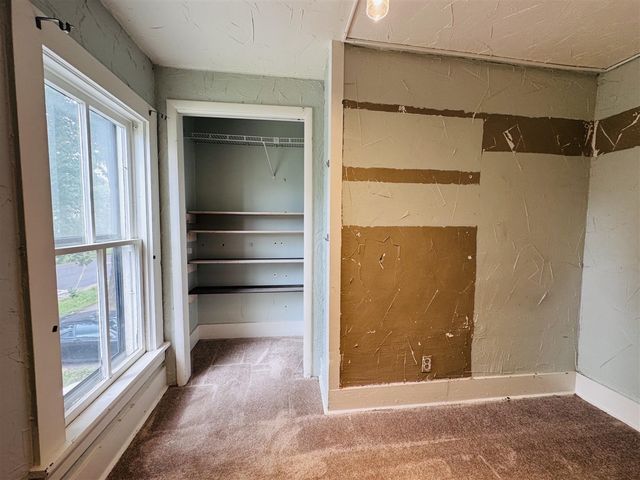 37 N Lincoln Avenue, Niles, MI 49120