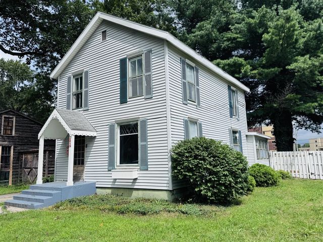 37 N Lincoln Avenue, Niles, MI 49120