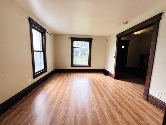 37 N Lincoln Avenue, Niles, MI 49120