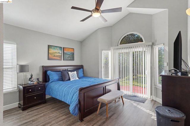 512 Catalina Cir, Vallejo, CA 94589