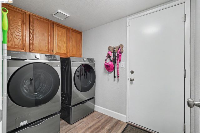 512 Catalina Cir, Vallejo, CA 94589