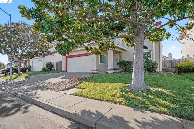 512 Catalina Cir, Vallejo, CA 94589