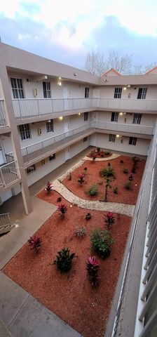 6155 NW 186th St 308, Hialeah, FL 33015