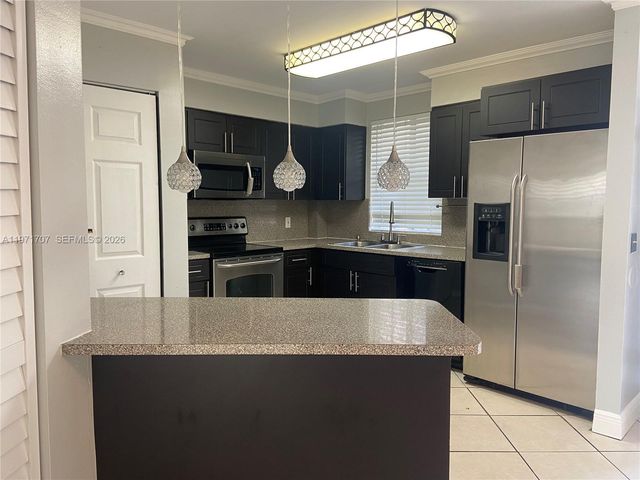 6155 NW 186th St 308, Hialeah, FL 33015