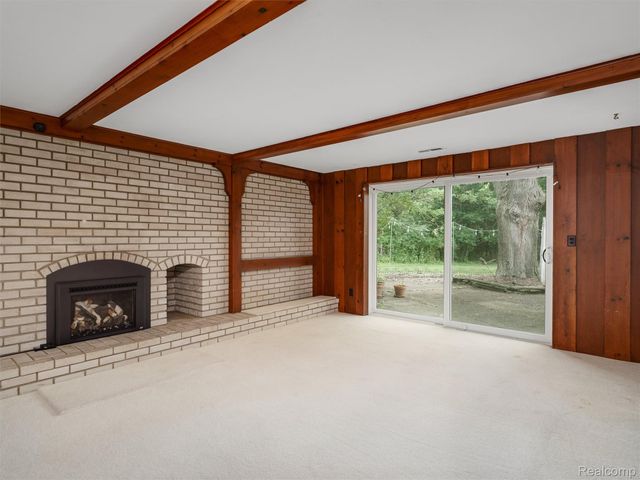 3817 Dalice Drive, West Bloomfield Charter Township, MI 48323