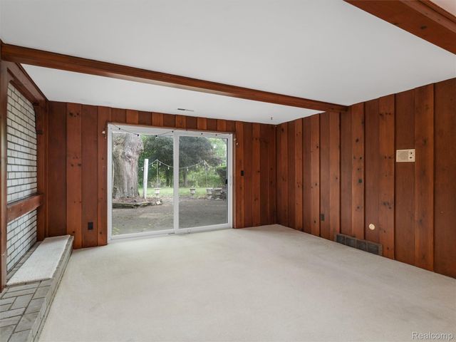 3817 Dalice Drive, West Bloomfield Charter Township, MI 48323