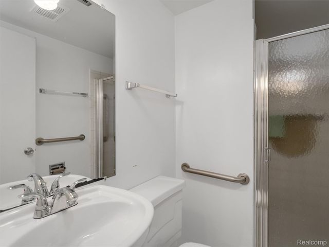 3817 Dalice Drive, West Bloomfield Charter Township, MI 48323