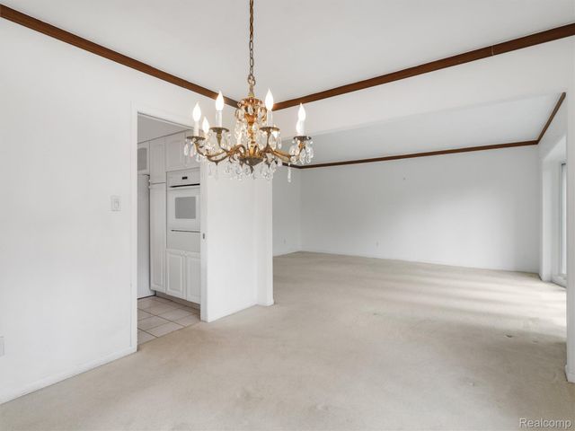 3817 Dalice Drive, West Bloomfield Charter Township, MI 48323