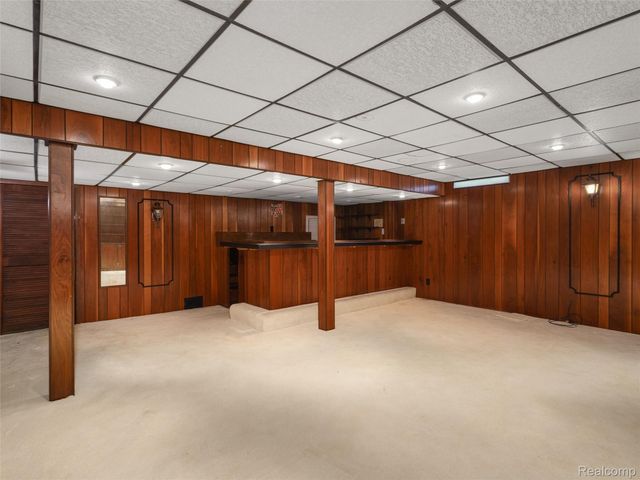 3817 Dalice Drive, West Bloomfield Charter Township, MI 48323