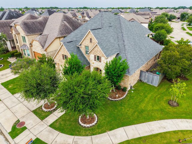 4243 Bayou Hollow Lane, Richmond, TX 77406