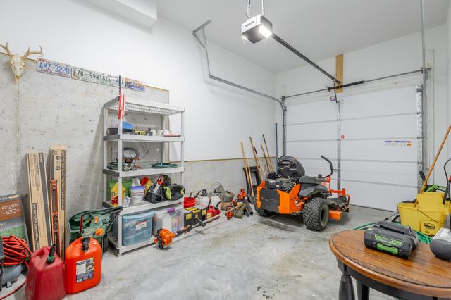 12071 Herrington Way, Soddy Daisy, TN 37379