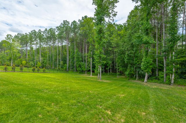 12071 Herrington Way, Soddy Daisy, TN 37379