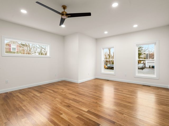 78 Wood Ave, East Longmeadow, MA 01028