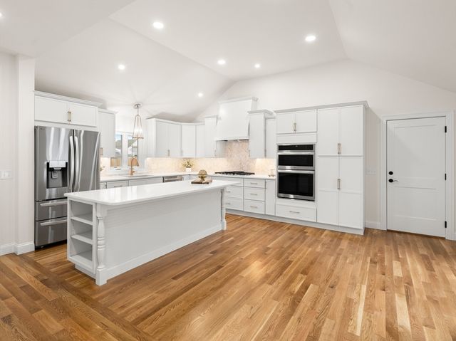 78 Wood Ave, East Longmeadow, MA 01028