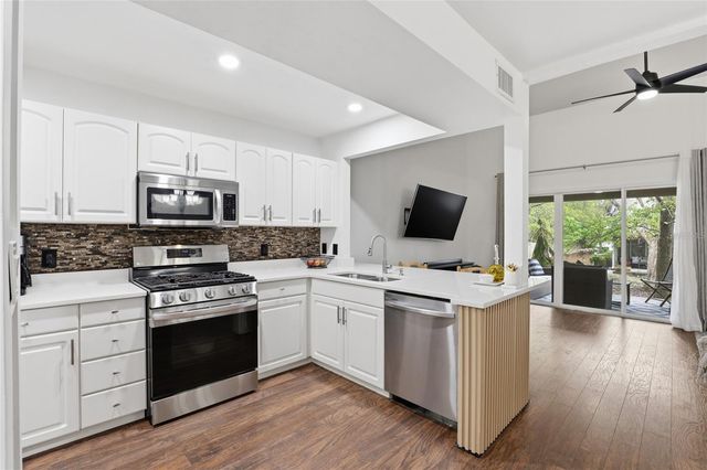 1215 NW 55 STREET 7, Gainesville, FL 32605