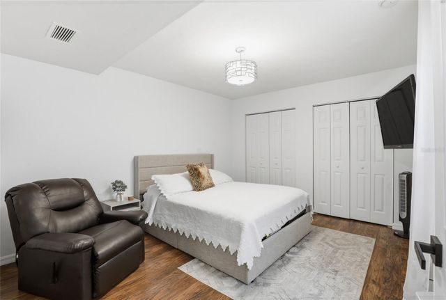 1215 NW 55 STREET 7, Gainesville, FL 32605