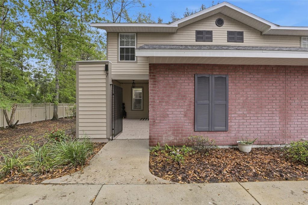 1215 NW 55 STREET 7, Gainesville, FL 32605