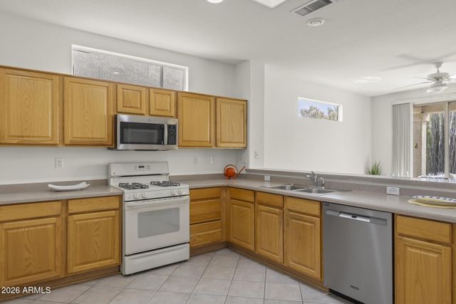 15655 W BETHESDA Court, Surprise, AZ 85374