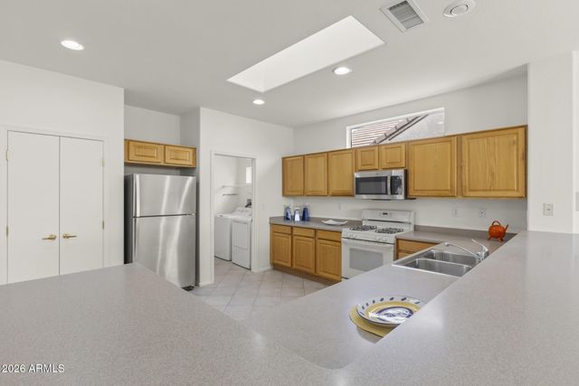 15655 W BETHESDA Court, Surprise, AZ 85374