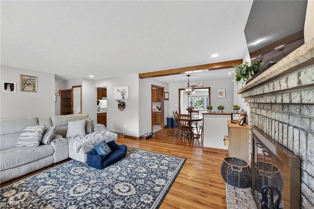 35577 Freed Drive, Eastlake, OH 44095