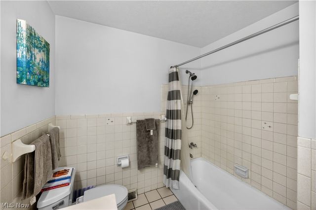 35577 Freed Drive, Eastlake, OH 44095
