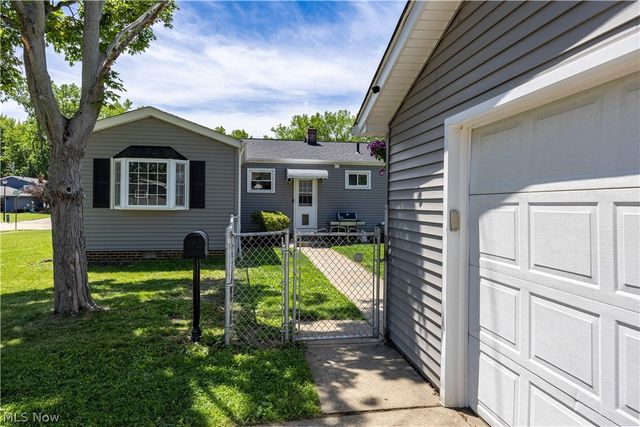 35577 Freed Drive, Eastlake, OH 44095