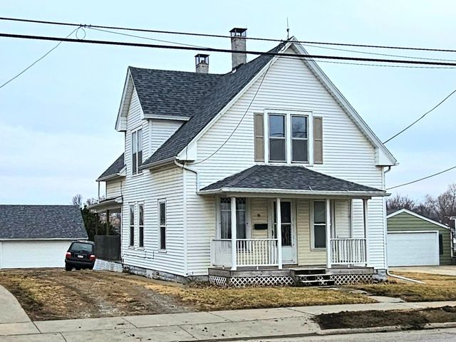 91 Wilson Avenue SW, Cedar Rapids, IA 52404