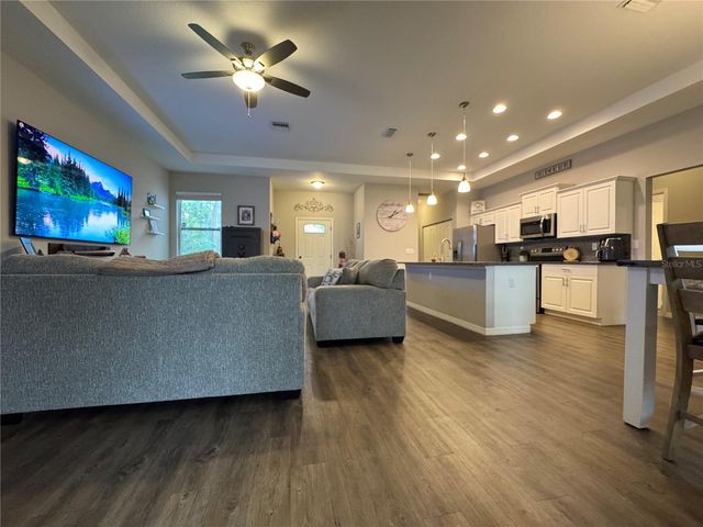 1680 5TH AVENUE, Deland, FL 32724