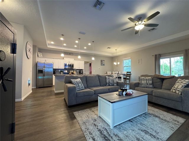 1680 5TH AVENUE, Deland, FL 32724