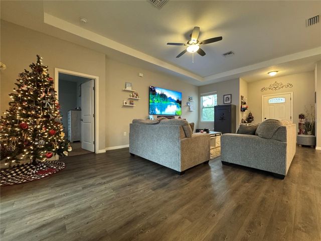 1680 5TH AVENUE, Deland, FL 32724