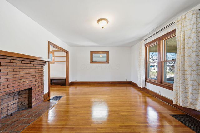 2717 Hibbert Avenue, Columbus, OH 43202