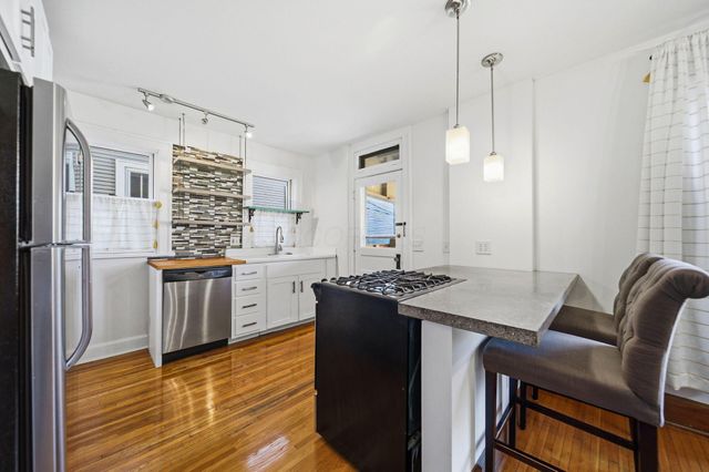 2717 Hibbert Avenue, Columbus, OH 43202