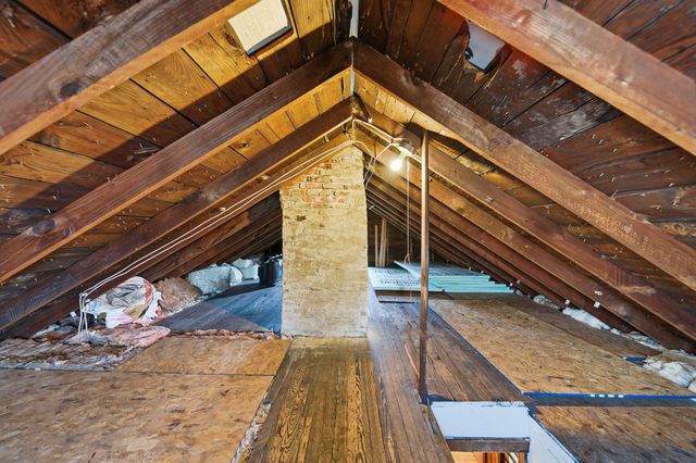 2717 Hibbert Avenue, Columbus, OH 43202