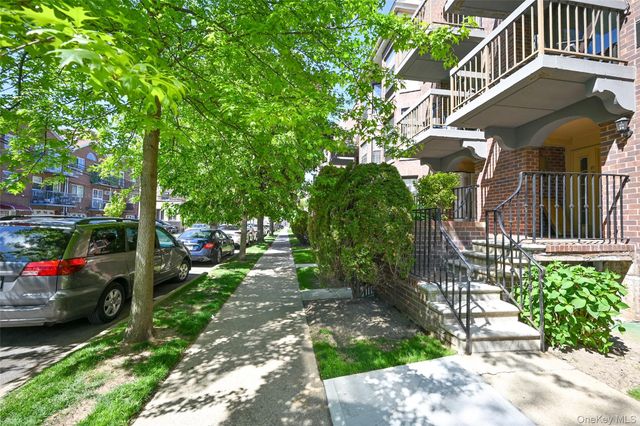 71-21 163rd Street 3202, Fresh Meadows, NY 11365