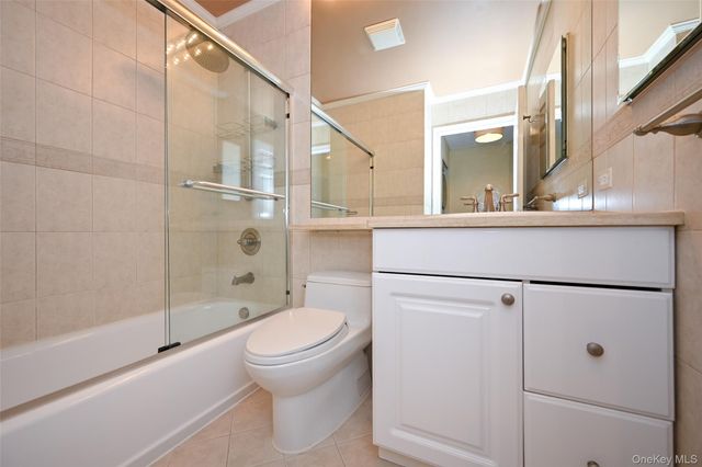 71-21 163rd Street 3202, Fresh Meadows, NY 11365