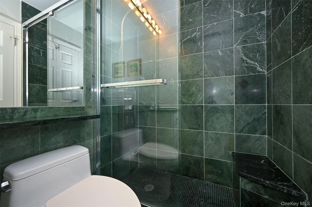 71-21 163rd Street 3202, Fresh Meadows, NY 11365