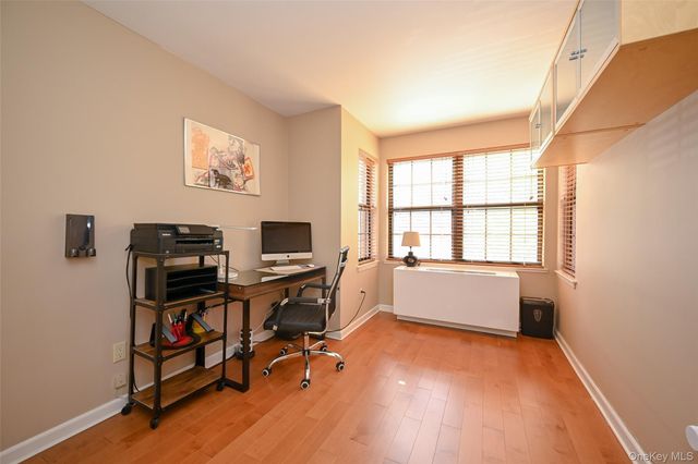 71-21 163rd Street 3202, Fresh Meadows, NY 11365