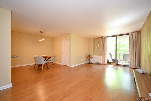 71-21 163rd Street 3202, Fresh Meadows, NY 11365
