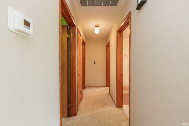 3905 N Lanewood Drive, Muncie, IN 47304