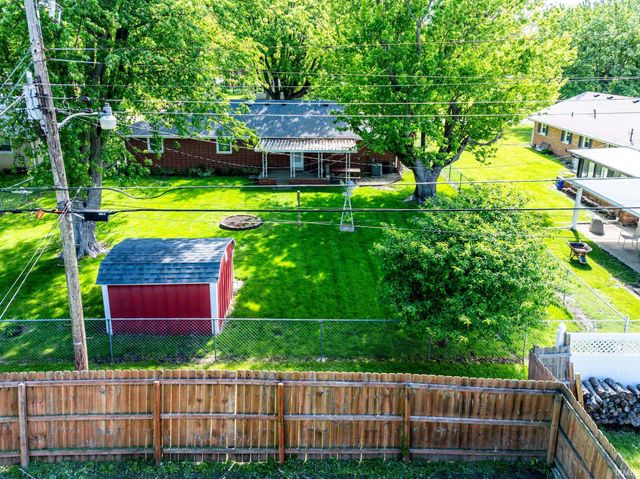 3905 N Lanewood Drive, Muncie, IN 47304